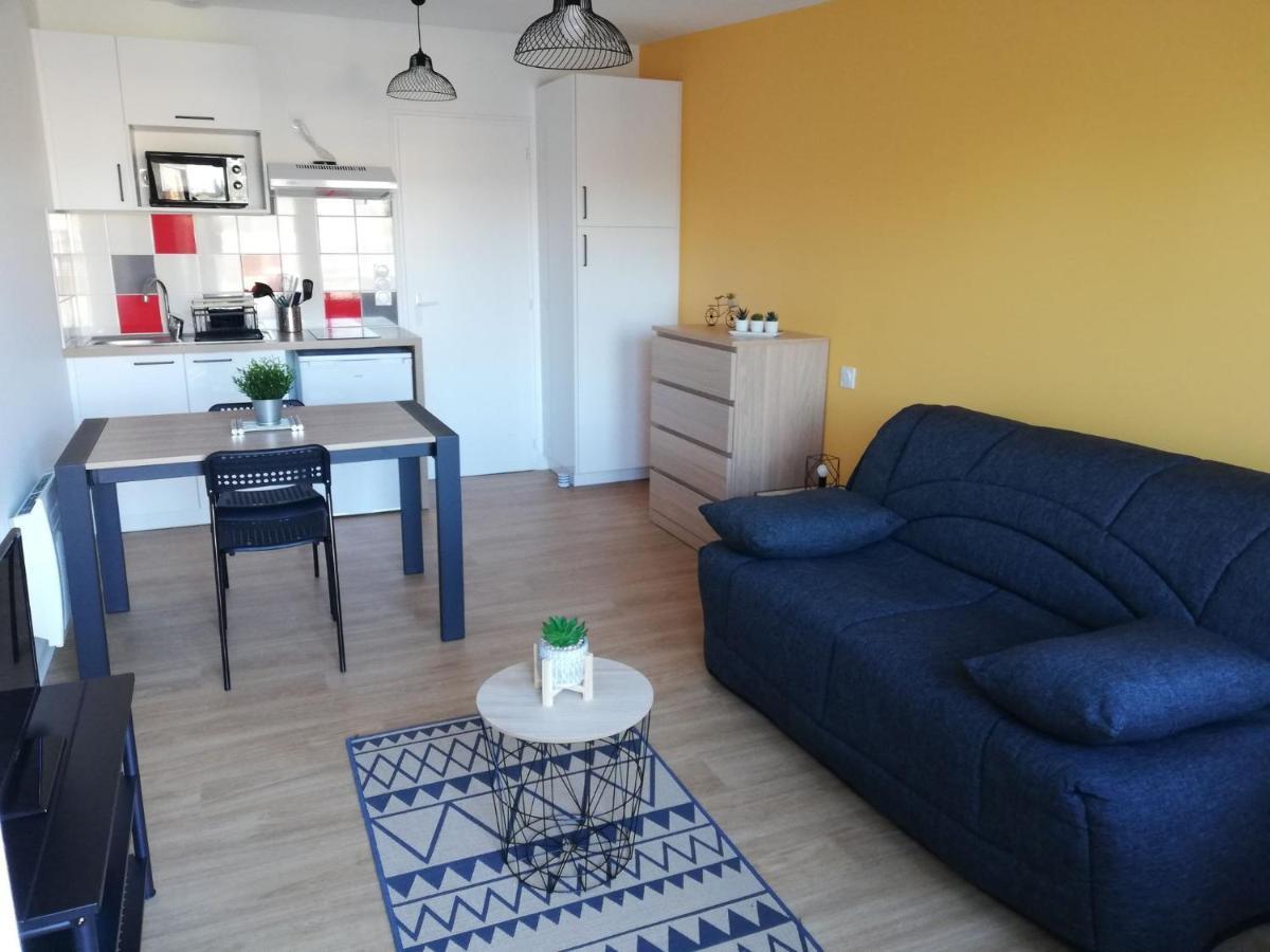 Studios Les 3 Eclats Saint-Laurent-sur-Sèvre Exterior foto