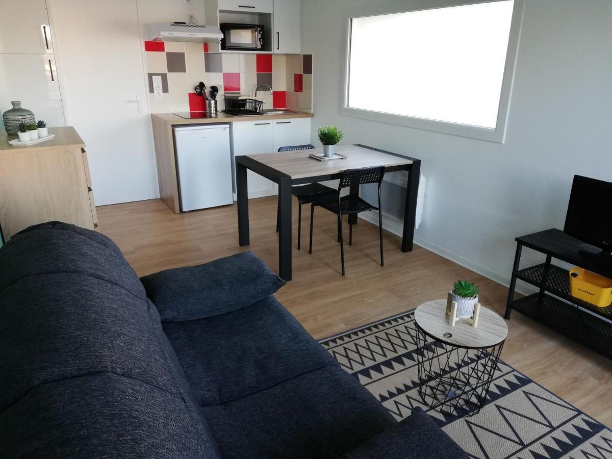 Studios Les 3 Eclats Saint-Laurent-sur-Sèvre Exterior foto